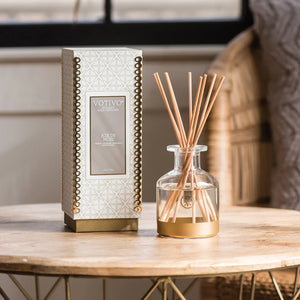 Votivo Holiday Collection Reed Diffuser | Joie De Noel