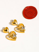 Load image into Gallery viewer, Auréole 18K Gold Non-Tarnish Heart &amp; Star Dangle Earring