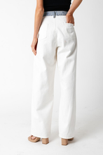Load image into Gallery viewer, Contrast Waist Drop Crotch White Denim