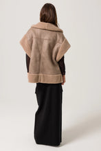 Load image into Gallery viewer, Ace Faux Shearling Vest