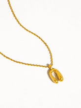 Load image into Gallery viewer, Samara 18K Gold Western Horseshoe Necklace