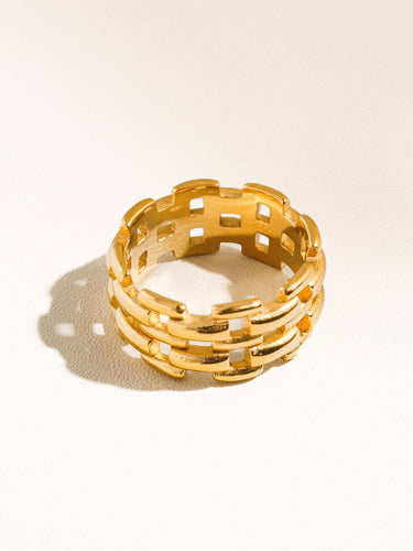 Roxie 18K Gold Non-Tarnish Braided Chain Ring