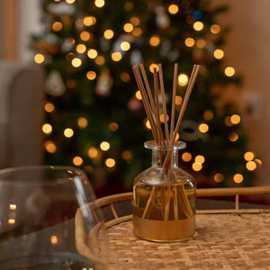 Votivo Holiday Reed Diffuser | Sequoia Fir