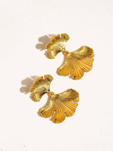 Load image into Gallery viewer, Léonie 18K Gold Dressy Floral Statement Earring
