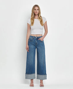 Super soft and comfortable with an ultra flattering fit, the cuff baggy jeans will be your go to denim. A tried and true cut that sold out in the Spring, grab them for your Fall closet staple.

Dark denim
High rise
Zip and button closure
11'' Rise
30'' Inseam (cuffed)
22'' leg opening