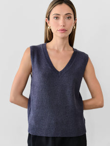 Navy blue terry knit fabric
V-Neck vest style
Sleeveless
Pullover style
Sweater vest
Navy blue sweater vest