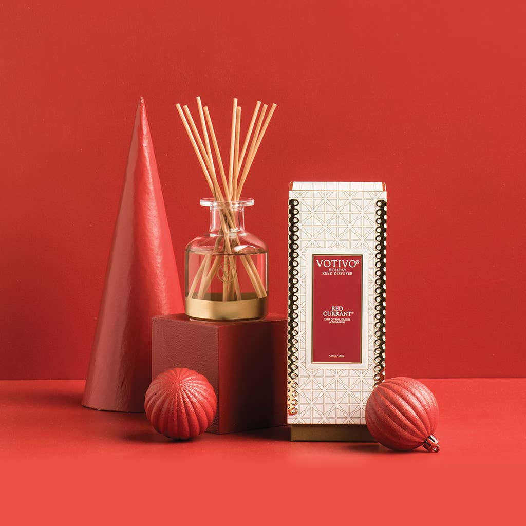 Votivo Holiday Collection Reed Diffuser | Red Currant